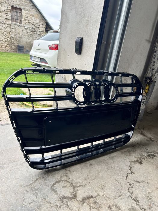 Grill atrapa Audi a6c7
