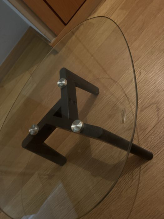Mesa de centro e caldeira a vapor