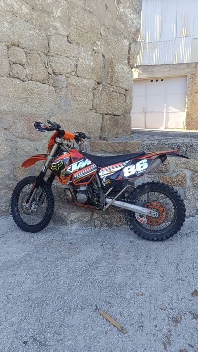 Vendo Ktm exc 250 2t matriculada