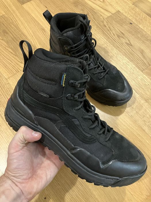 Buty zimowe Vans Ultrarange 42