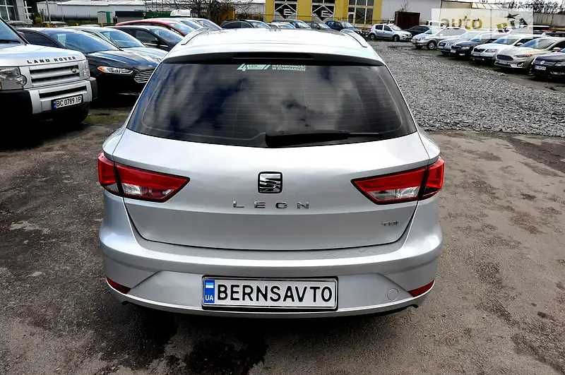 Авто під виплату SEAT Leon 2017 року