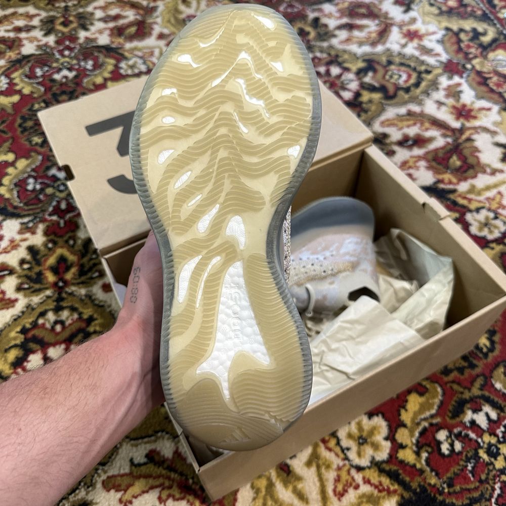 Кросівки ОРИГІНАЛ Adidas Yeezy Boost 380 (44.5)