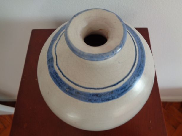 base para candeeiro em cerâmica de Carlos Mimoso/Olaria de Juncais