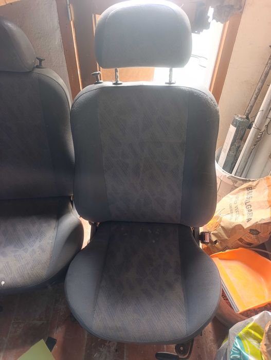 Bancos Ford fiesta 99