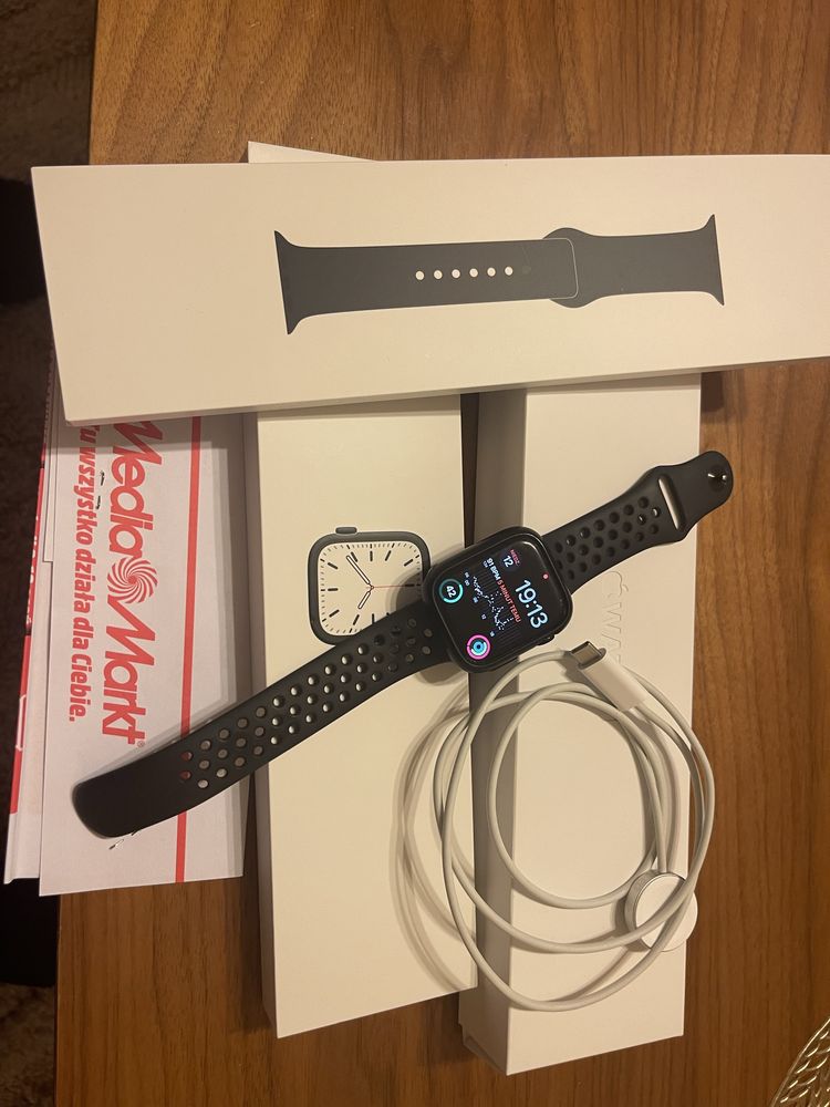 Apple Watch Series 7