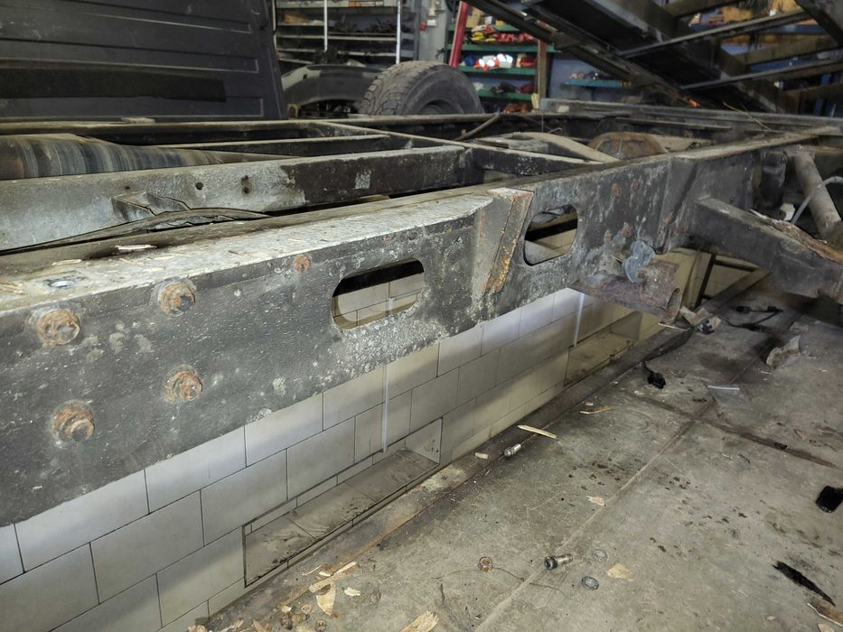 Рама кузов лафет  лавета Sprinter Crafter 906