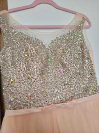 Morelowa/brzoskwiniowa suknia balowa