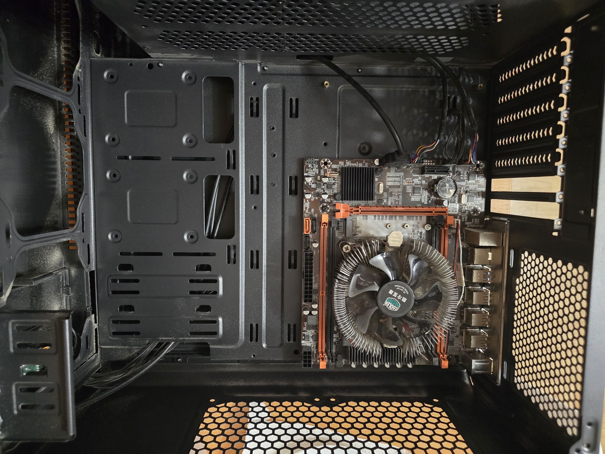 Продам комп'ютер Intel Xeon