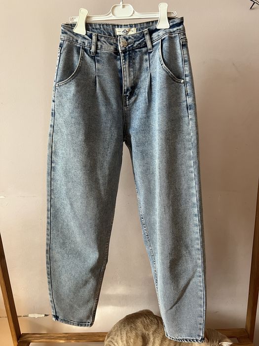 Джинси жіночі мом