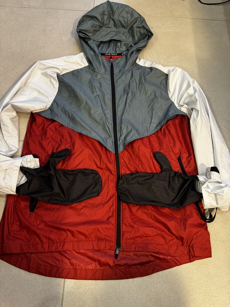 Куртка вітровка Nike Windrunner Trail Running Jacket