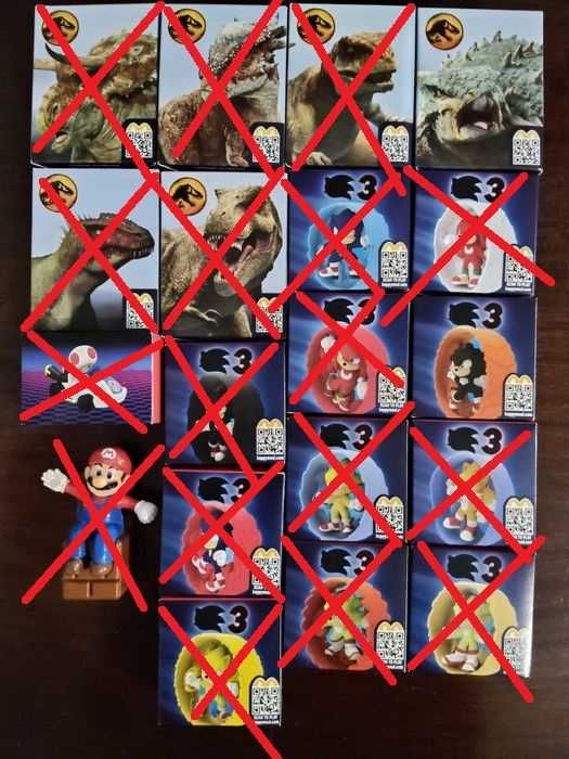 Várias figuras Happy Meal McDonald's Jurassic Park Sonic 3 Mario Kart