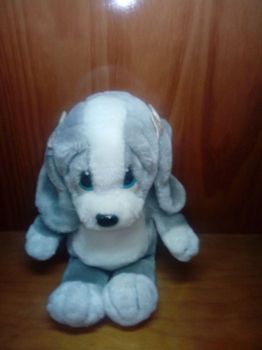 Boneco cão peluche