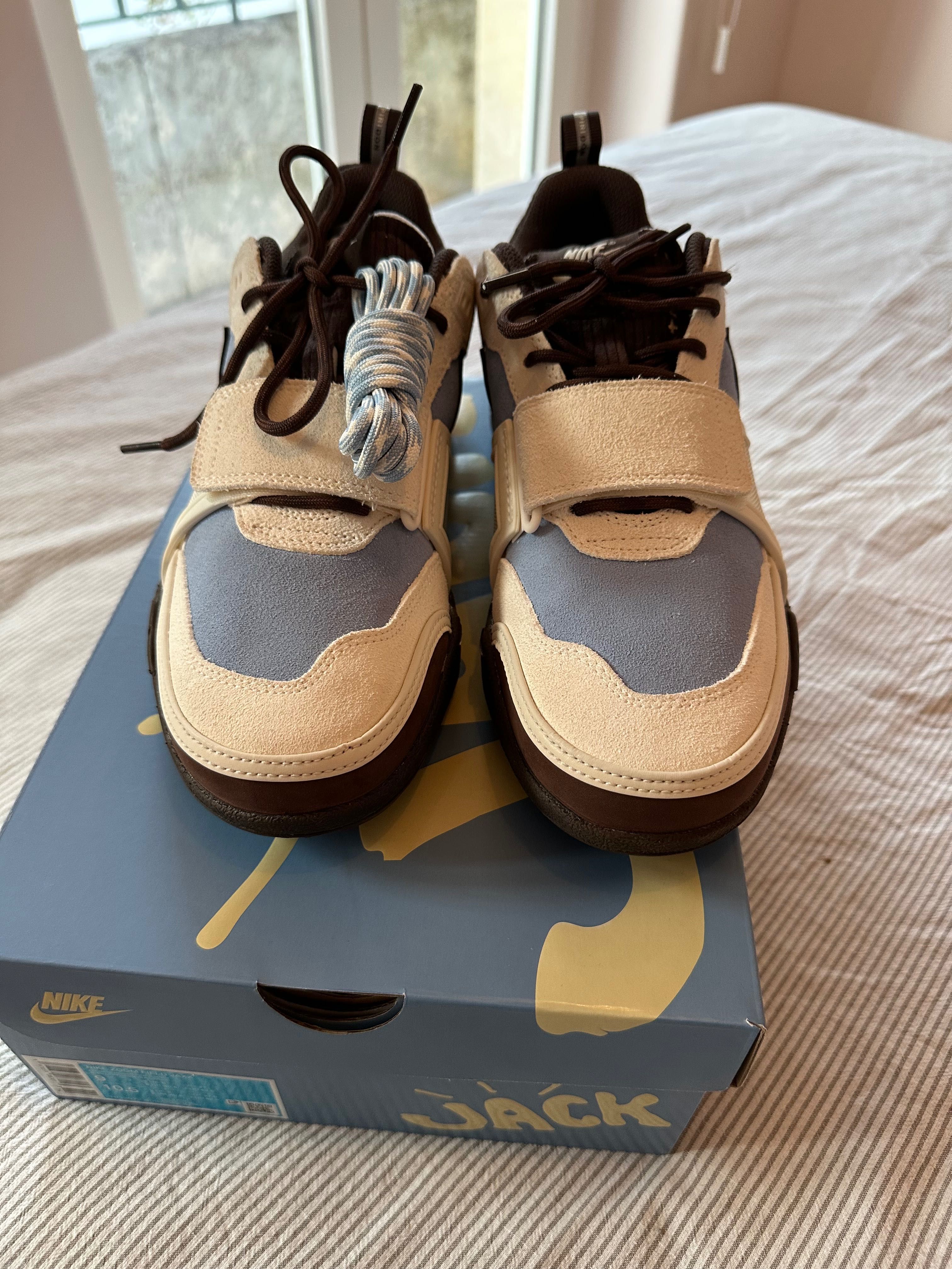 Nike Zoom Field Jaxx Leche Blue Travis Scott 42.5