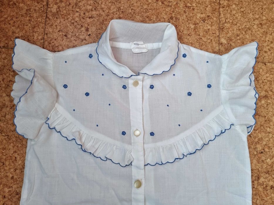 Camisa de manga curta branca com detalhes azuis Zé-Zi, 3 anos
