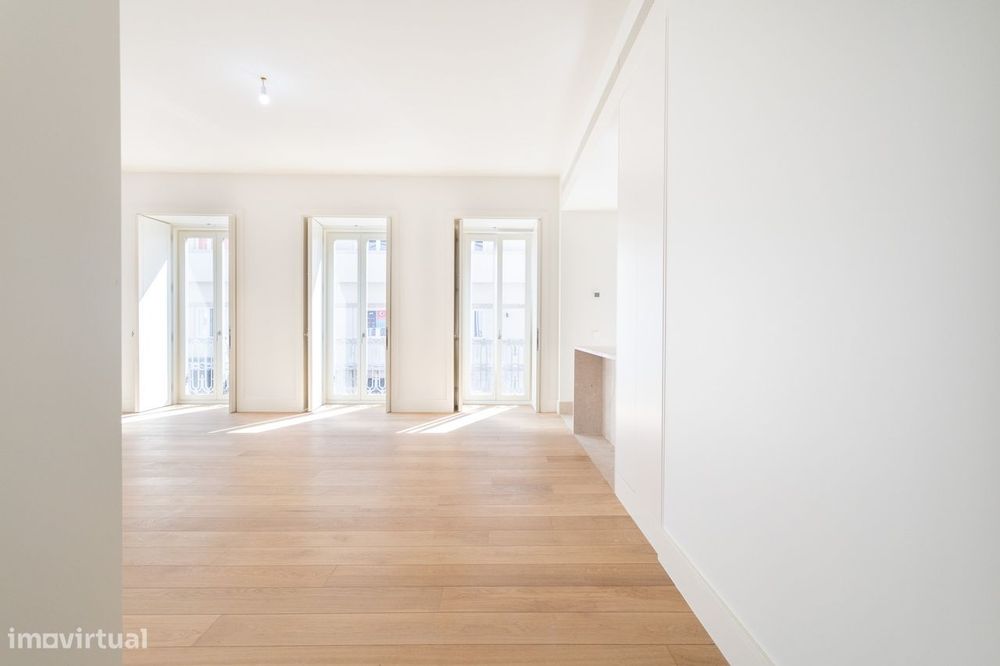 Apartamento T2 De Luxo, A 3 Minutos Da Av. Da Liberdade