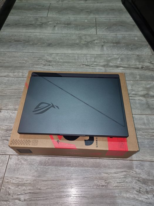 Asus strix g16 i7 rtx 4060