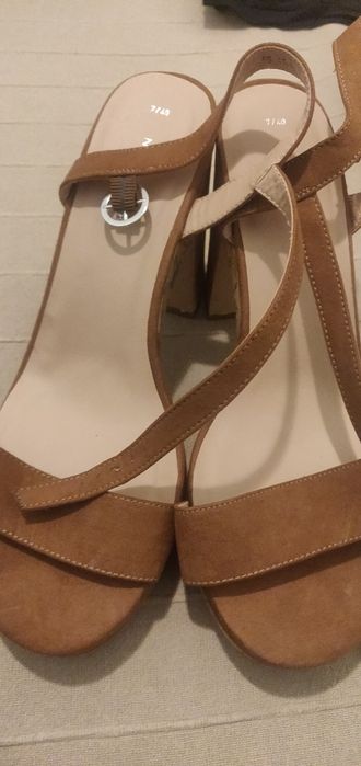 Sandały damskie rozmiar 41 firmy New look