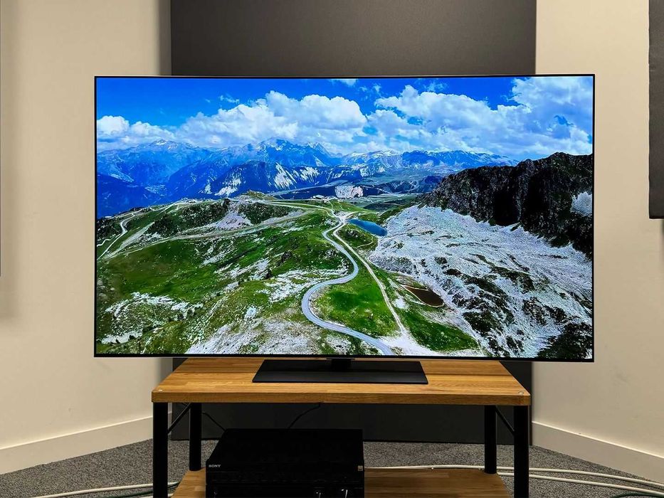 LG OLED evo (C5X) evo  4K Ultra HD AI TV 2025