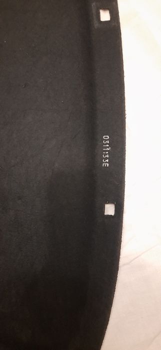 Шумотермоізоляція капота Volkswagen Passat B7