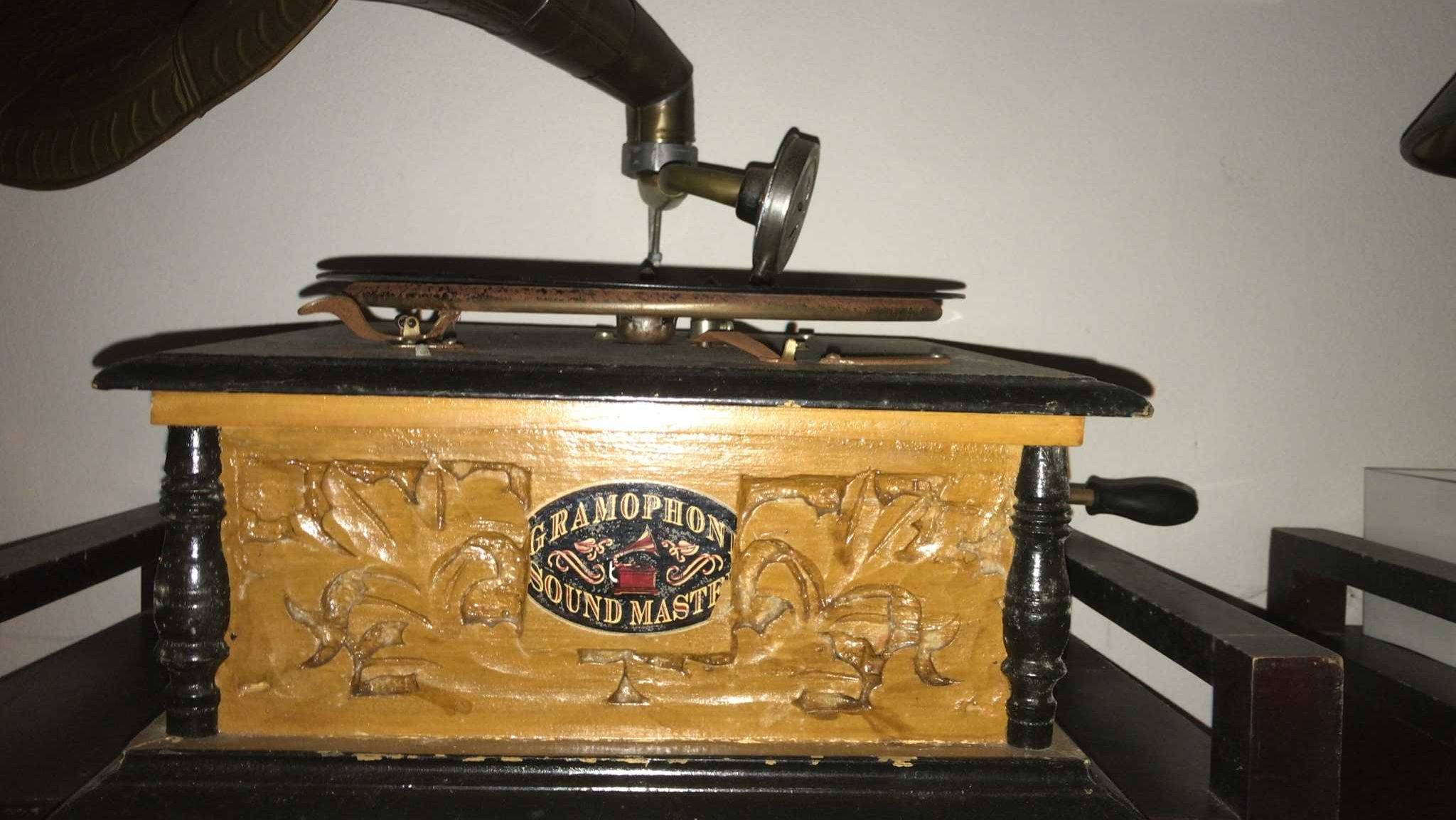 Gramophone Sound Master