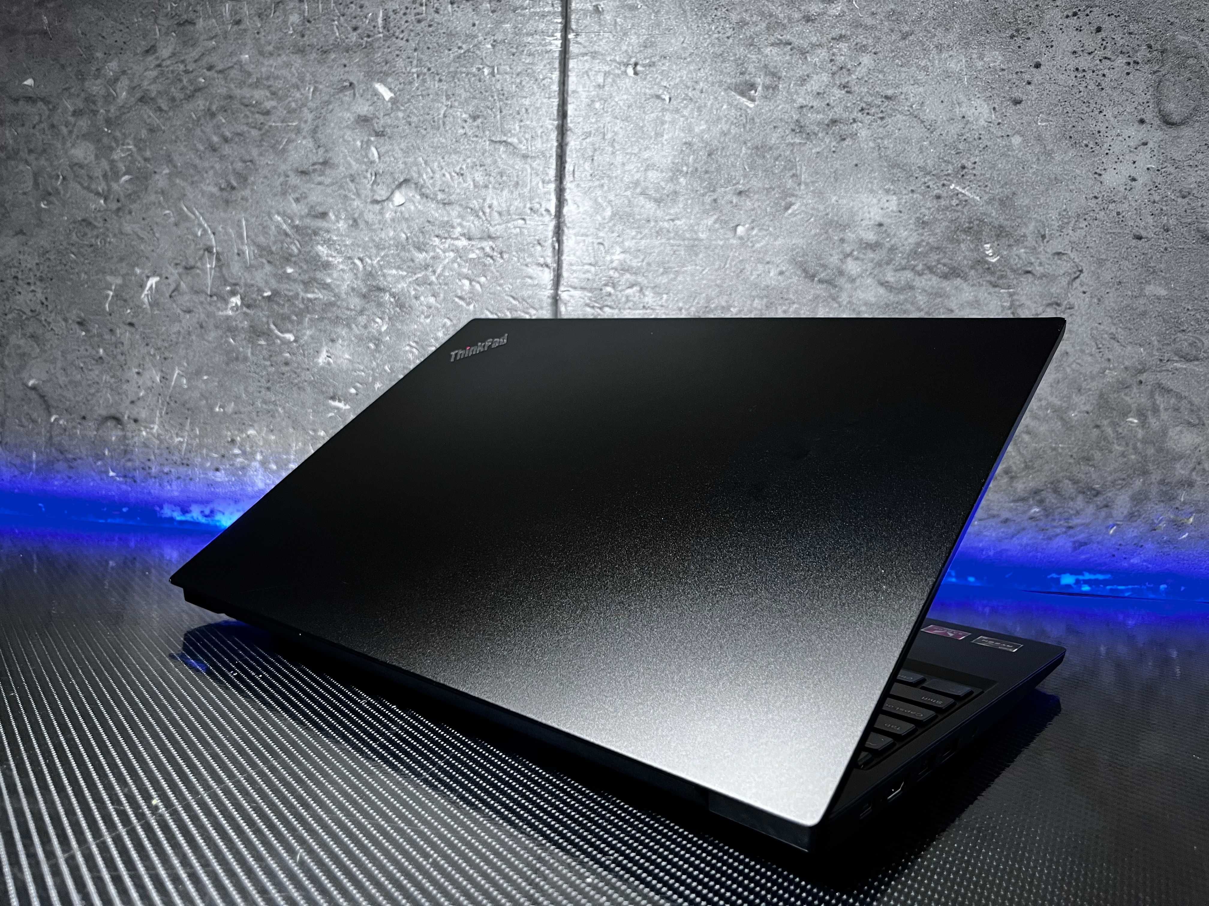 Lenovo ThinkPad E595 | FHD | Ryzen 5 3500U | 16GB DDR4 256GB SSD | W11