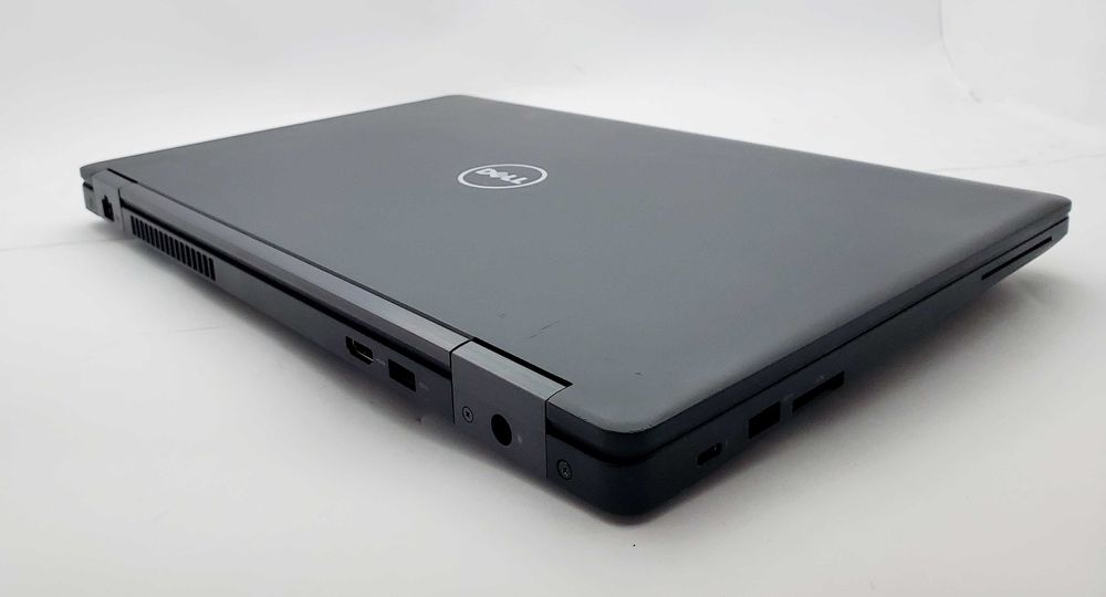 Dell Latitude E5580 i5-6440HQ 8/256 FullHD MX940 HDMI VGA WiFi (9313)