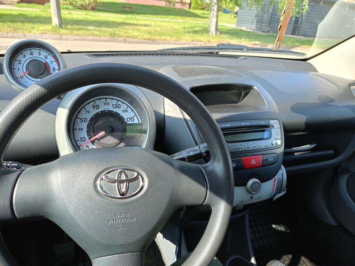 Toyota Aygo 1 benzyna