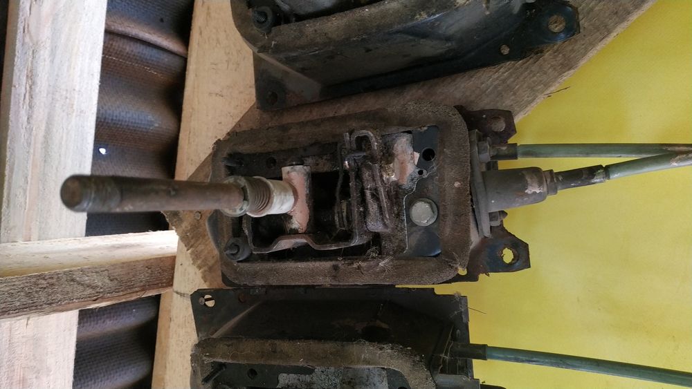 Куліса механізм переключення передач б/в VW Пассат B3,B4,Гольф3,Поло