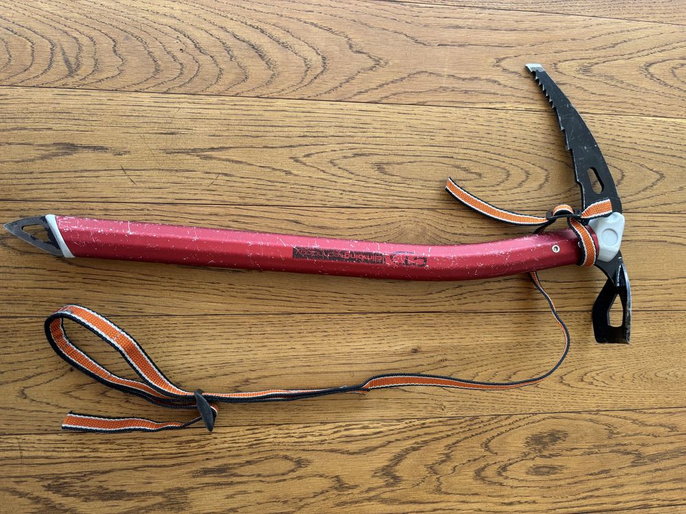 Sprzedam używany czekan climbing trchnology