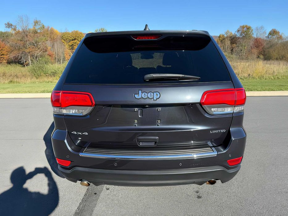 Jeep Grand Cherokee      2014