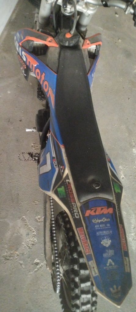 Moto de enduro criança