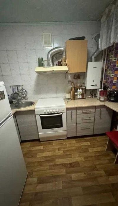 Продам 1к. кв. в пешей доступности от м. Холодная Гора, Рост