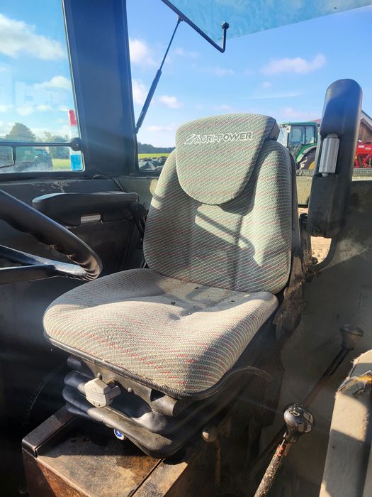 Ciągnik Case International 745