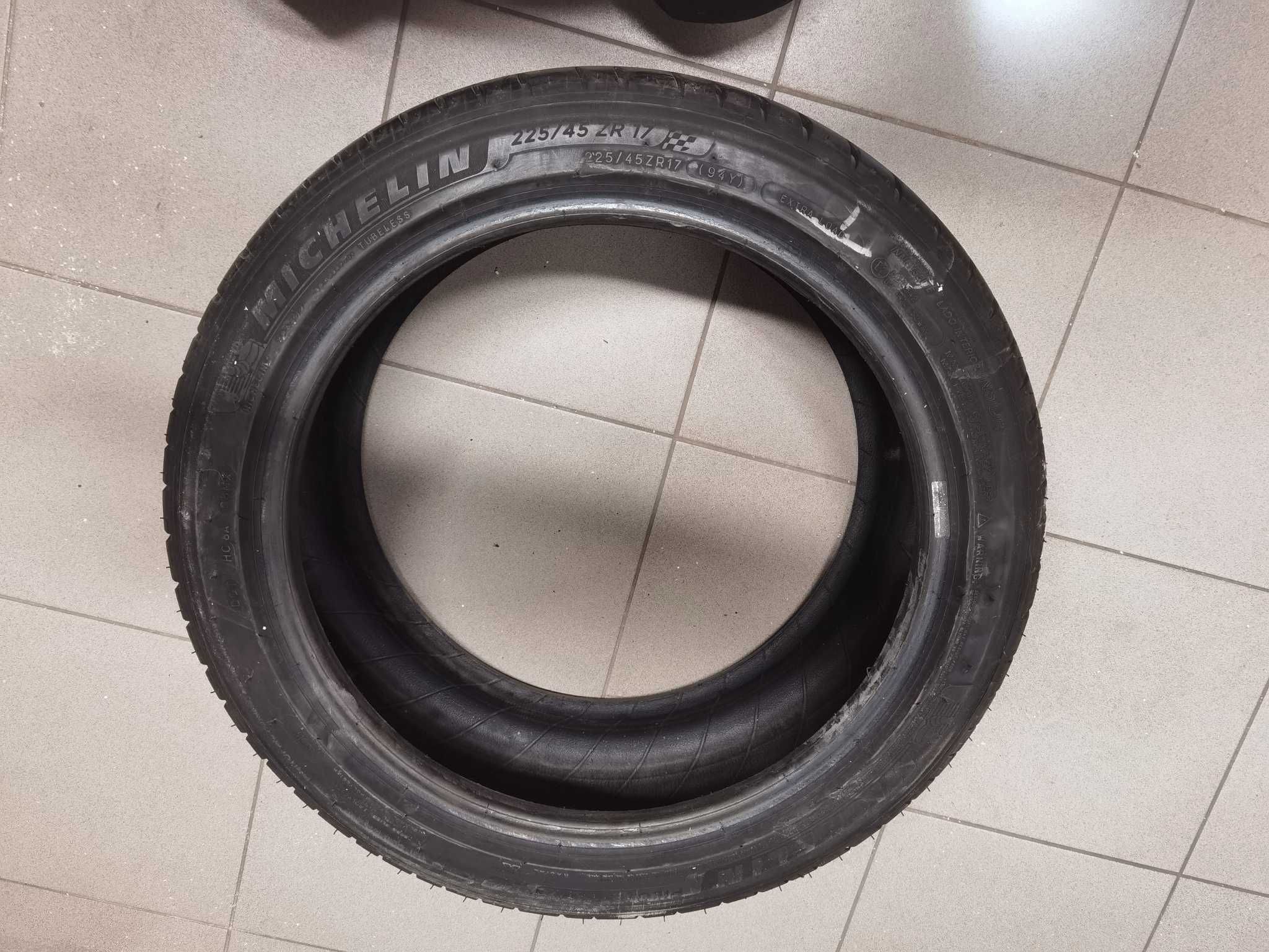 Opona Michelin Pilot Sport 4 225/45/17