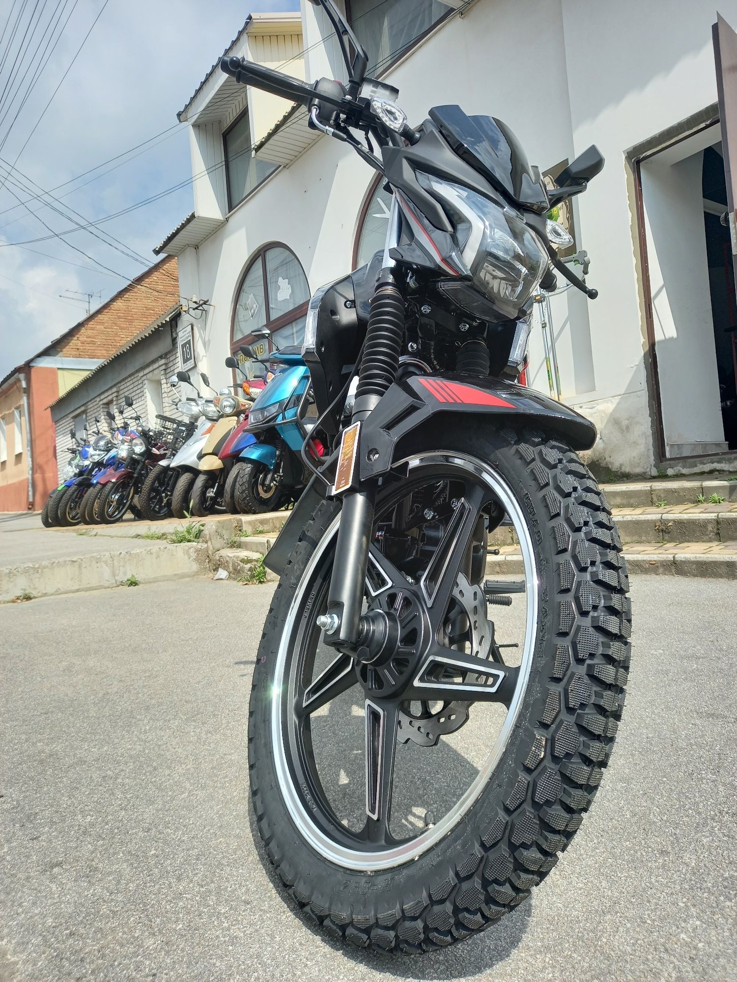 Мотоцикл  Musstang Region 200 cc новий