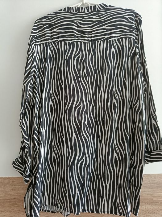 Bluzka koszulowa Reserved w zebrę