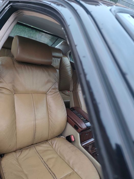 BMW série 7 E38 725 TDS