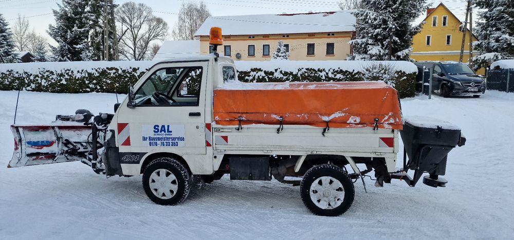 Piaggio porta 4x4 pługo solarka rok 2015