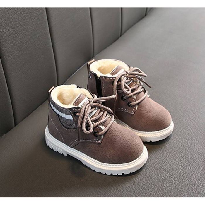 Распродажа! Очень стильные зимние детские ботинки для мальчика