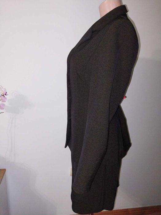 Костюм на підкладці Піджак + спідниця розмір 44-46