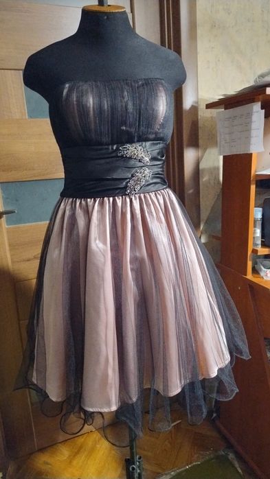 Сукня вечірня р. 44 - 46 святкова платье нарядное выпускной