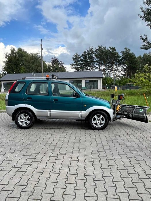 Daihatsu Terios 2003 – benzyna, z pługiem hydraulicznym