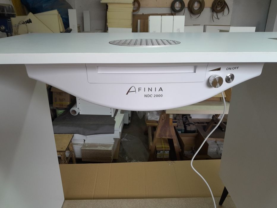 Biurko kosmetyczne z pochłaniaczem afinia2000 dwa stanowiska