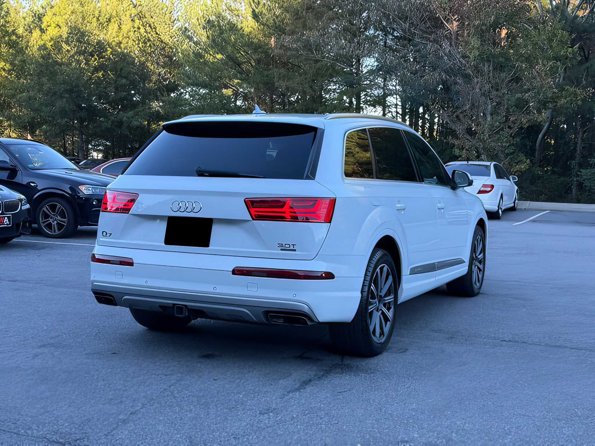 2017 Audi Q7  quattro Prestige