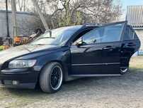 Volvo v50 2.0D momentum