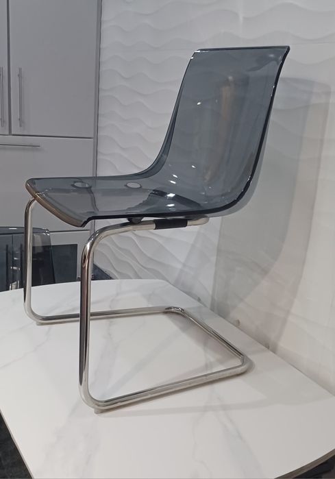 Conjunto 4 cadeiras acrilico Ikea