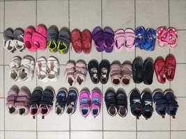 Sapatilhas e sapatos criança