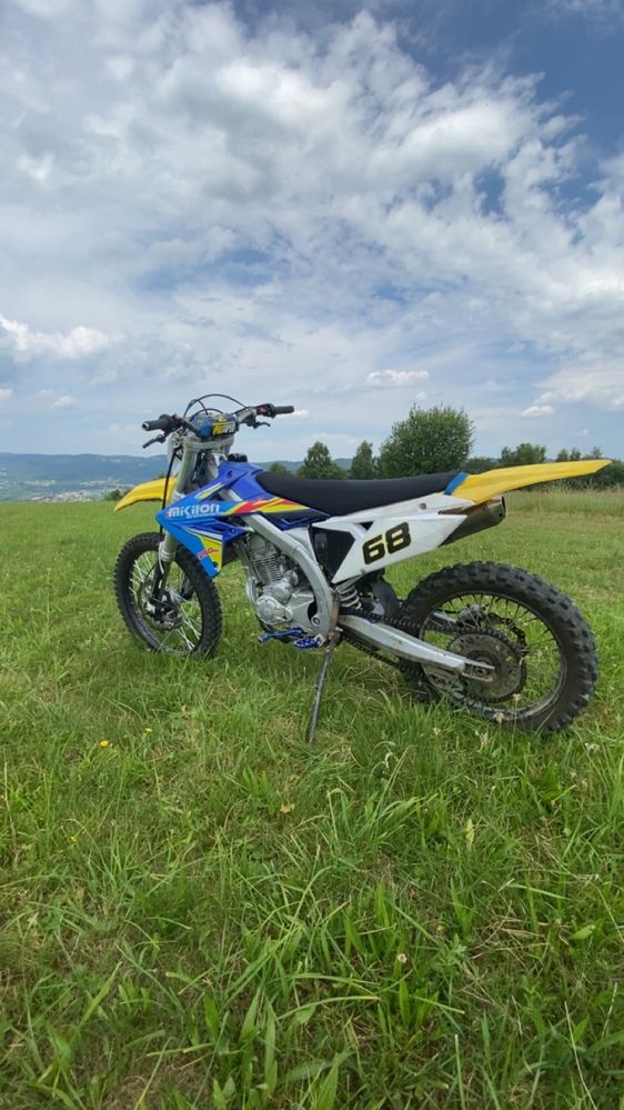 Cross Mikilon Mzk 250cm 2021rok