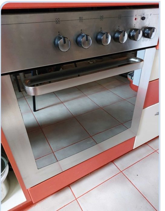 Газова плитка духова шафа з поверхнею газ/електрикаwhirlpool