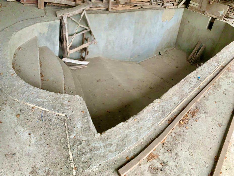 Продаётся дом у моря в Совиньоне — участок 15 соток, отдельно СПА-зона